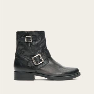 Frye Vicky Black Leather Short Boots